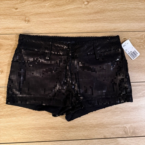 Vintage Forever 21 Sequin Black Shorts Size Small - Picture 1 of 3